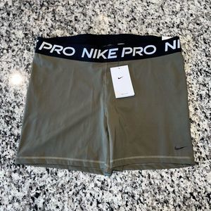 Nike Pro 5” Dri-Fit Shorts